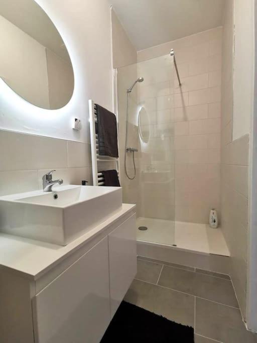 L'Elegant Duplex - Clim I Wifi I Proche Du Centre-Ville ميراماس المظهر الخارجي الصورة